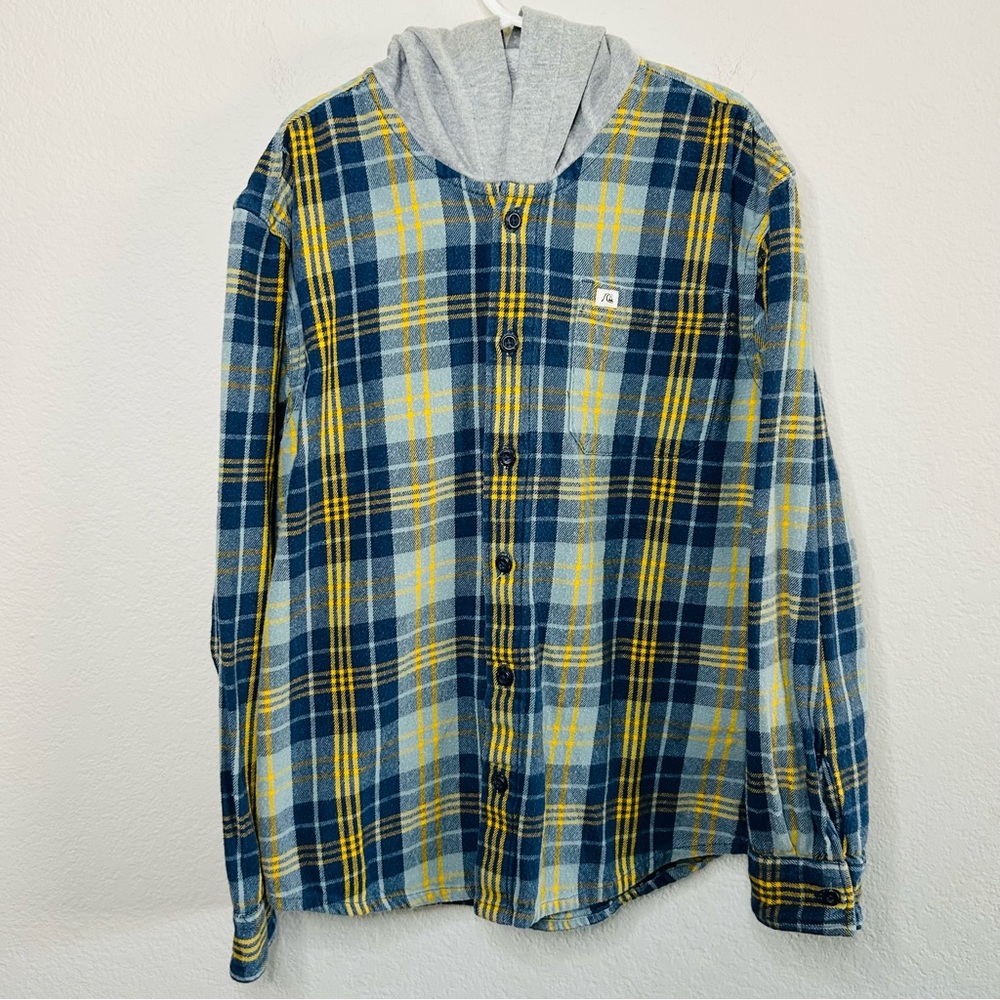 Quiksilver Kids' Woodbine Hooded Button-Up Shirt - Big
Boy Size S (10)